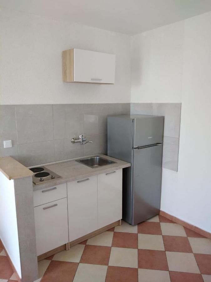 Apartmani Urlic Sreser Phòng bức ảnh
