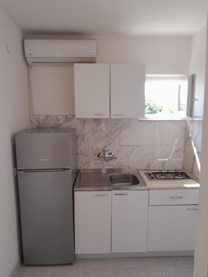 Apartmani Urlic Sreser Ngoại thất bức ảnh