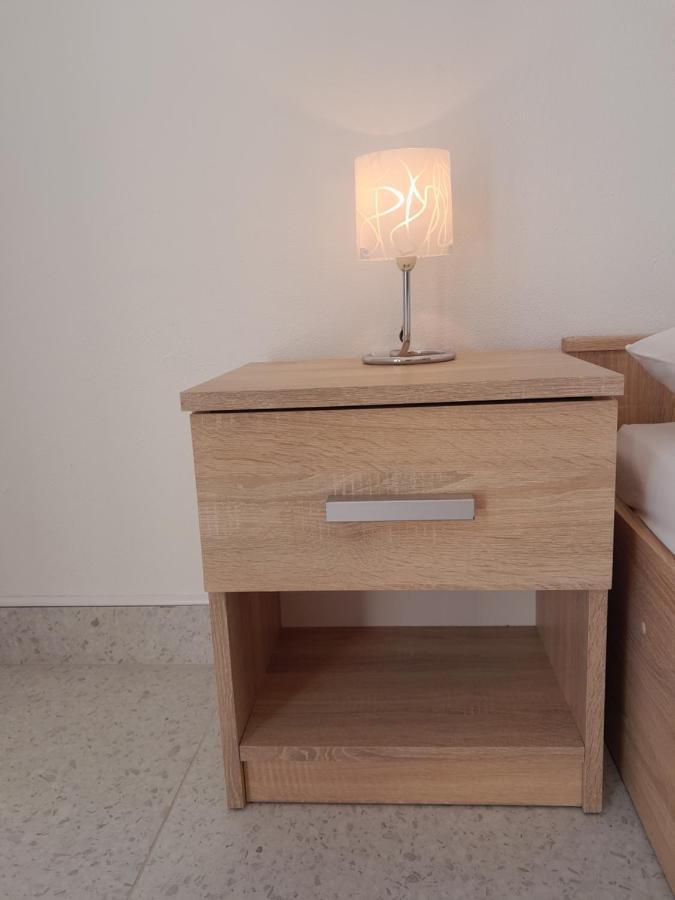 Apartmani Urlic Sreser Ngoại thất bức ảnh