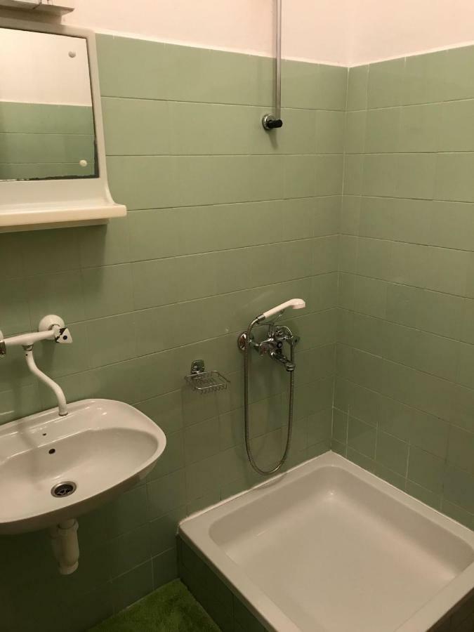 Apartmani Urlic Sreser Ngoại thất bức ảnh